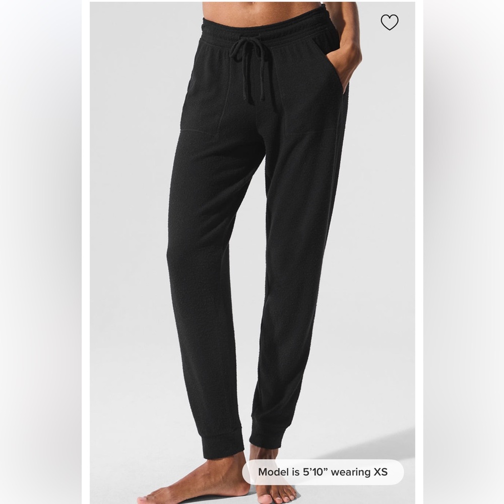 ALO SOHO joggers in black size XS